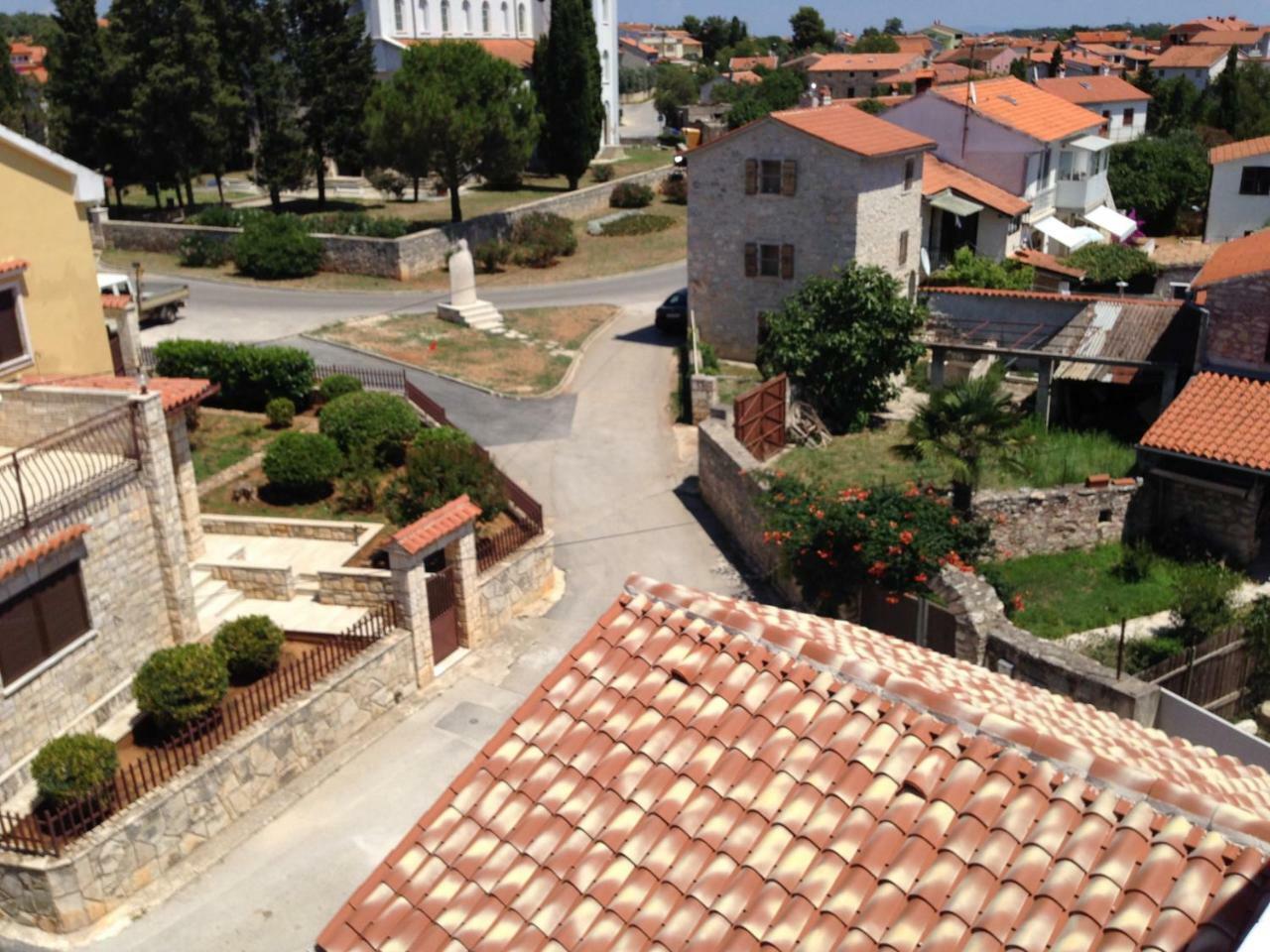 Medulin Labirint Queen Dış mekan fotoğraf